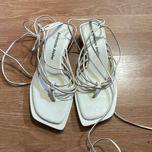 A’mmonde Atelier cream sandal
